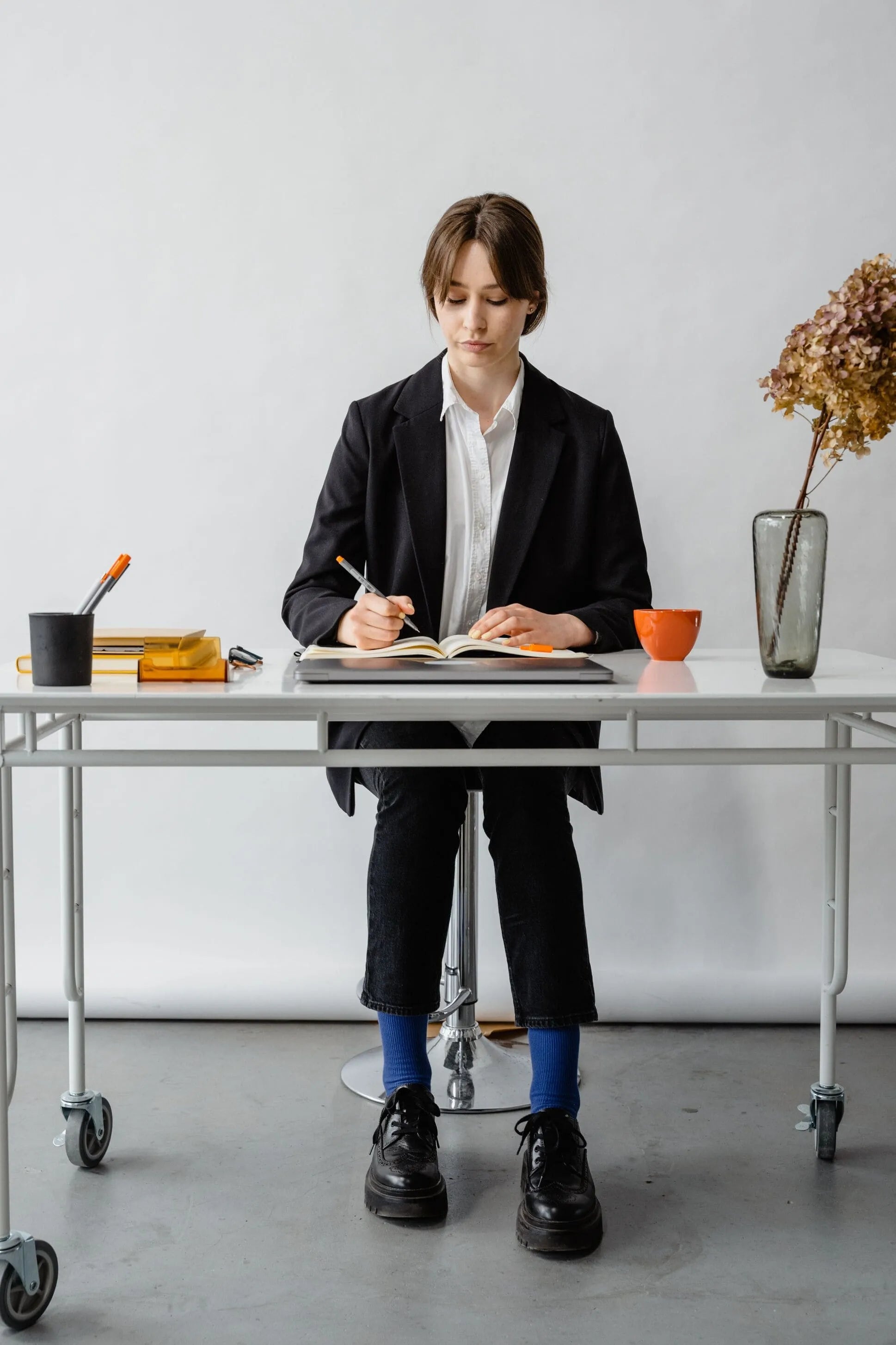Comment choisir son tabouret ergonomique pour le bureau ?