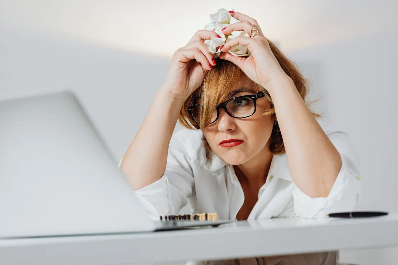 TDAH femmes : quels sont les symptômes et solutions ?